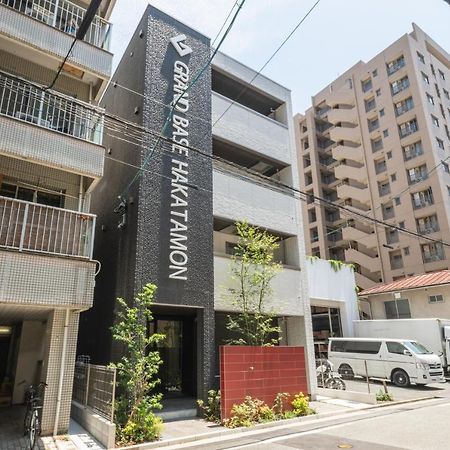 Grand Base Hakatamon Aparthotel Fukuoka  Exterior foto