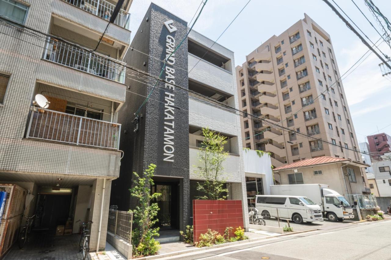 Grand Base Hakatamon Aparthotel Fukuoka  Exterior foto