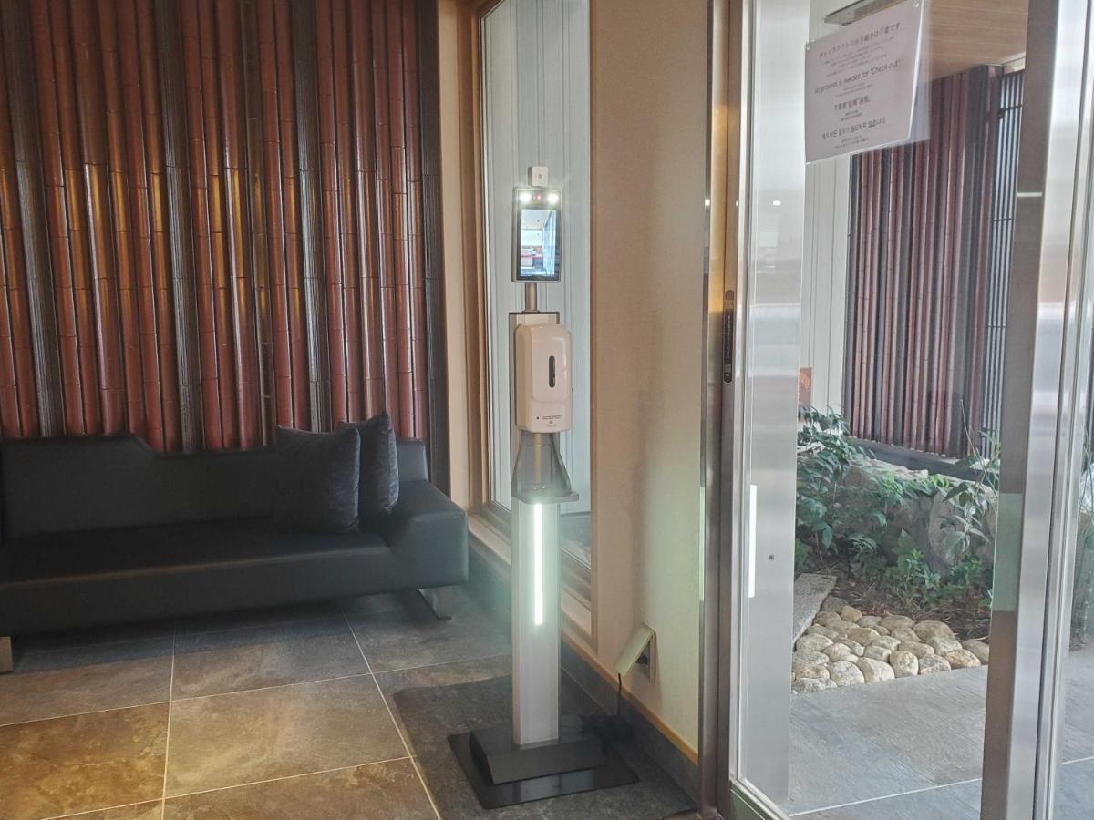 Grand Base Hakatamon Aparthotel Fukuoka  Exterior foto